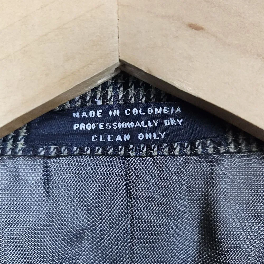 Oscar de la Renta this grayish